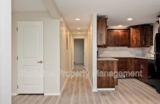2085 W Brittany Lane