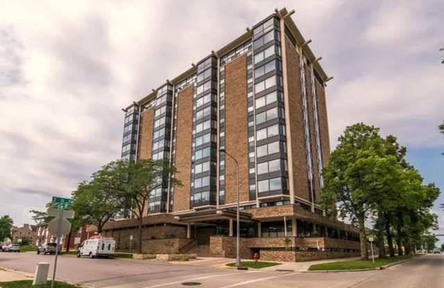 Photo of Furnished Unit STEPS FROM THE MAYO CLINIC FACILITIES Rochester Towers Condo For Rent!