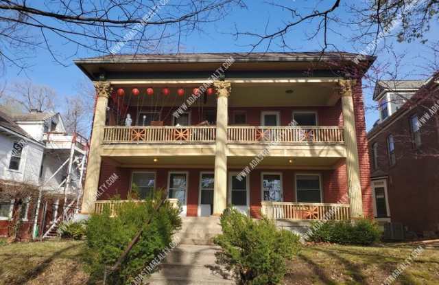 2821 Charlotte Street