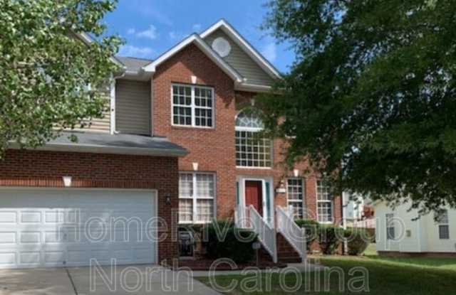 4281 Harbor Ridge Dr - 4281 Harbor Ridge Drive, Guilford County, NC 27406