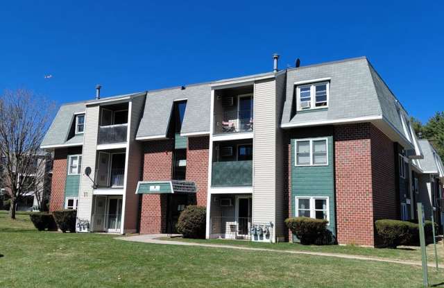 4 Knightsbridge Dr. U-308