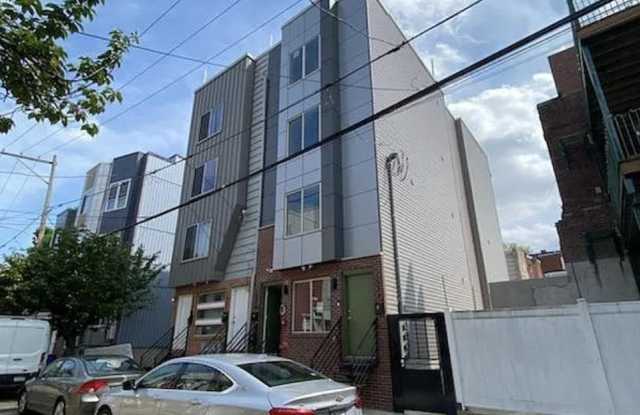 1534 W STILES Street unit: C