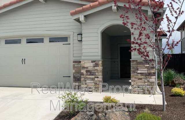 63105 NW Via Cambria