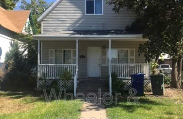3018 Adams Ave.