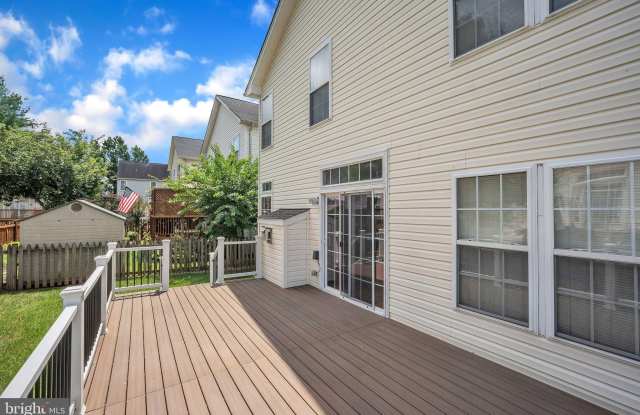 14873 LINKS POND CIRCLE