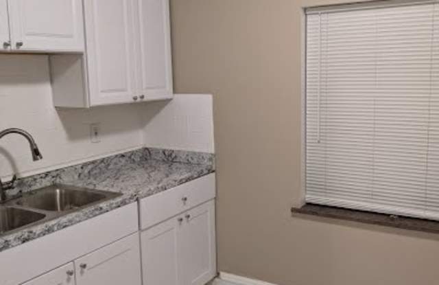 1522 Lewis Street - 4