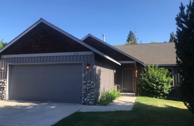 2150 NE Castle Ave. - 2150 NE Castle Ave, Bend, OR 97701