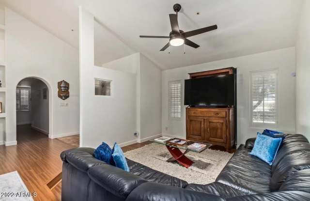 10943 E PALOMINO Road