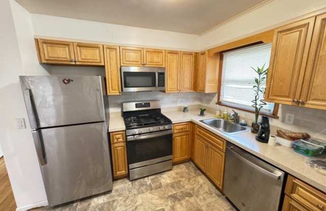 Photo of 910 Randolph Ave