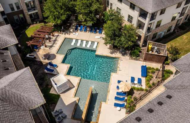 Photo of Olympus at Waterside Estates