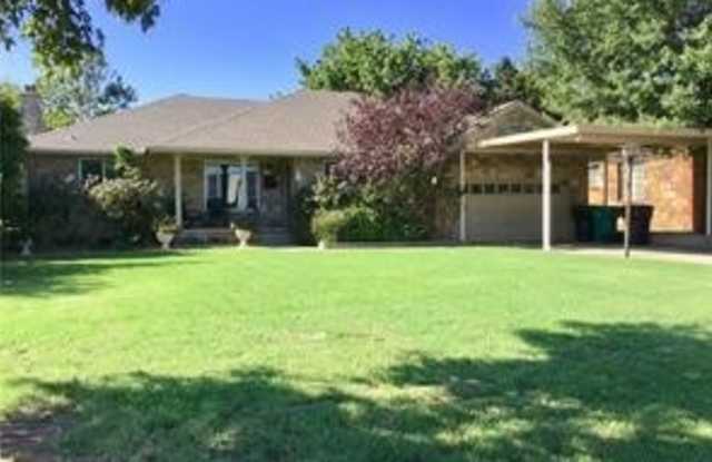 Great Location- Close to Hospitals/Highway and Penn Square Mall