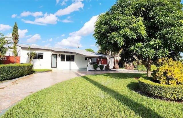 7571 Juniper St - 7571 Juniper Street, Miramar, FL 33023