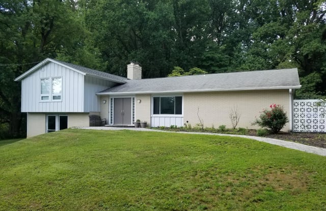 5 MEADOWS LN - 5 Meadows Ln, Hockessin, DE 19707