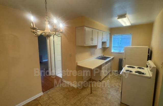 1549 Old Lane Avenue