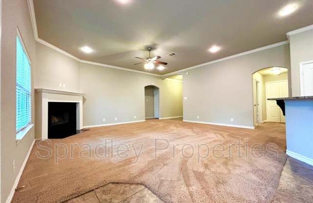 512 Marshall Dr