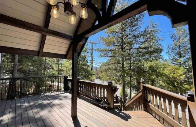 1039 Grass Valley Road