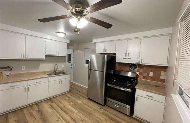 Photo of 18501 Centralia