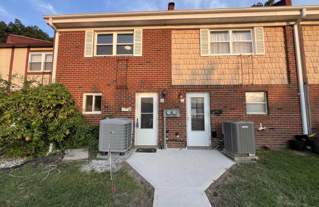 15 Briar Mills Drive