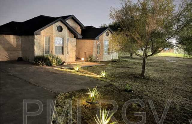 Photo of 8314 N Val Verde Rd