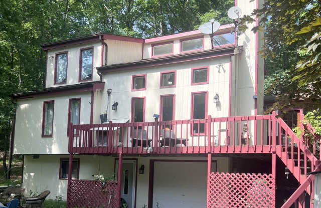 304 Manchester Drive
