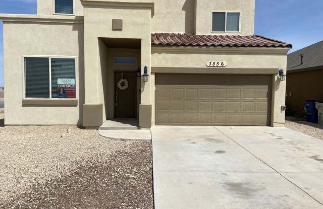 EASTSIDE HOME FOR RENT - 3856 Loma Cristobal, El Paso, TX 79938