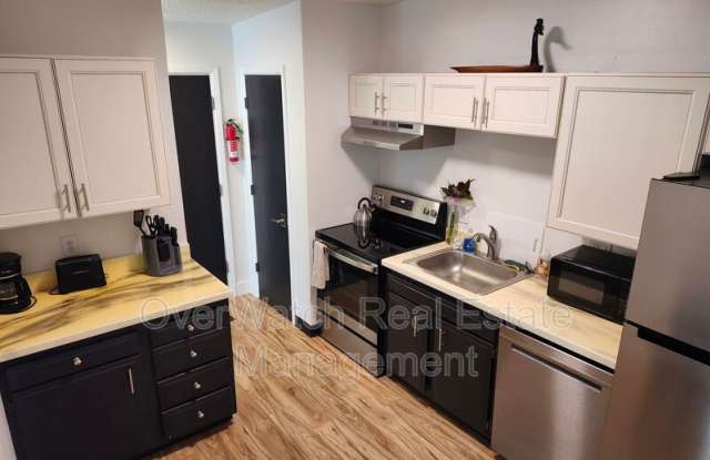 3103 W 33rd Ave