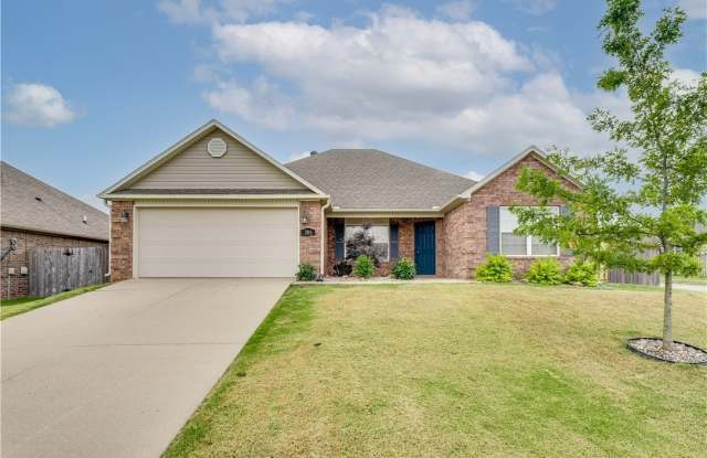 705 SW River Rock Street