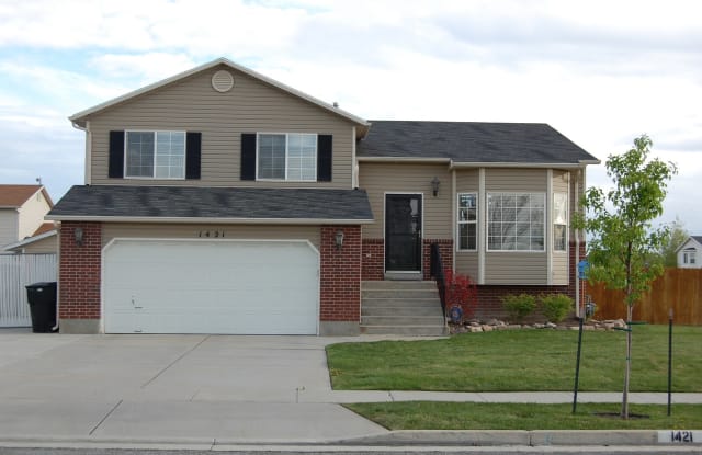 1421 W. 2100 S. - 1421 West 2100 South, Woods Cross, UT 84087