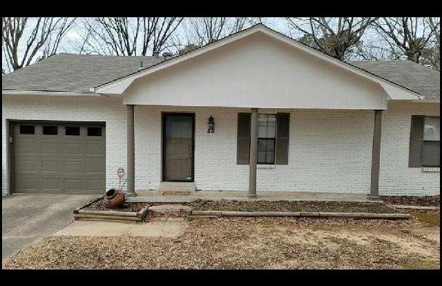 Photo of 35 Point West Circle