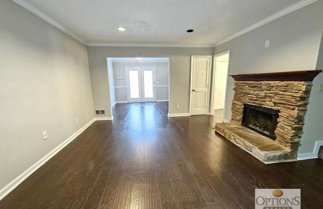 2BR Townhouse in Roswell photos photos