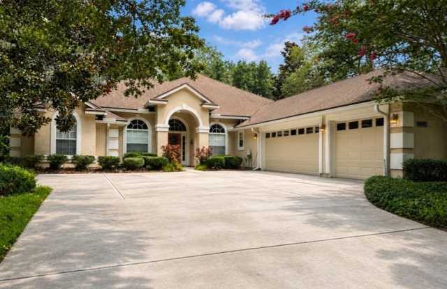 5104 Foliage Way