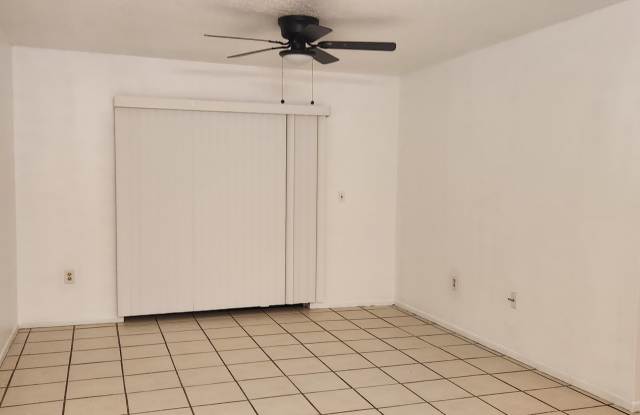 1552 University Lane