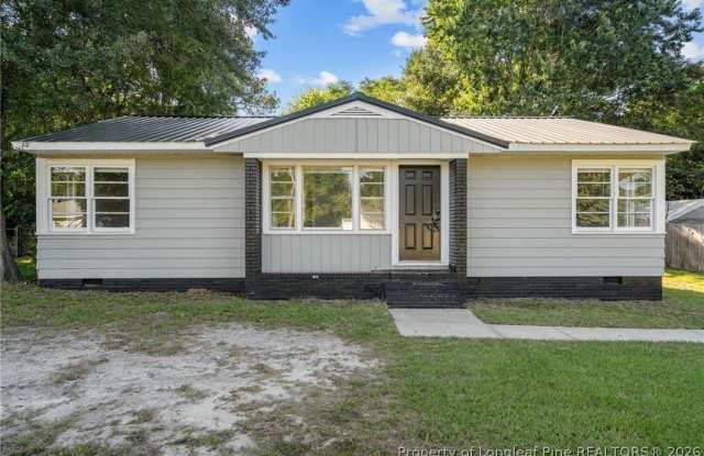 821 Sandalwood Drive