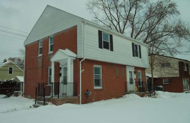 1601 East 4th Street