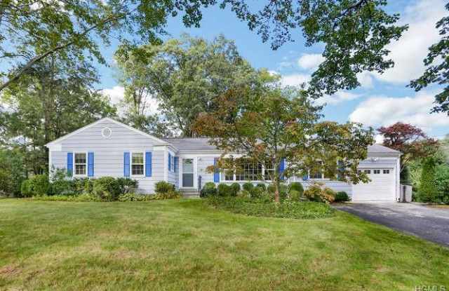 11 Widgeon Way - 11 Widgeon Way, Greenwich, CT 06830