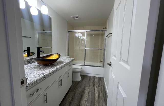 1351 N PLEASANT Drive N