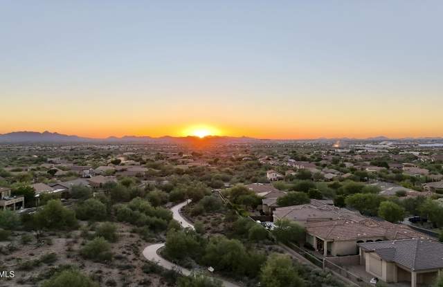 10637 E BLANCHE Drive