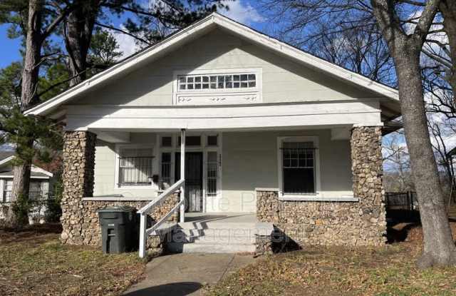 4004 39th Court North