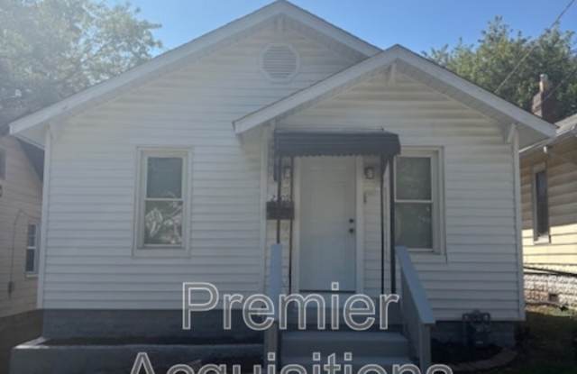 2709 Sanford Ave