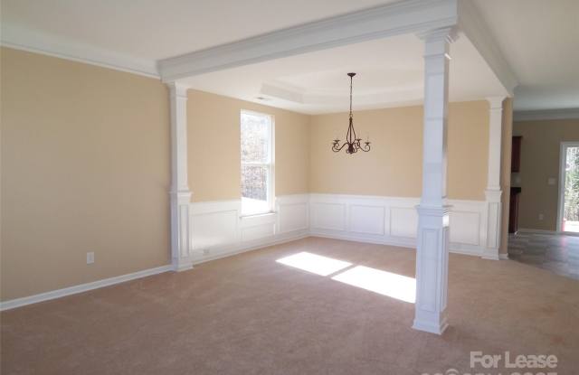 6945 Goldenwillow Drive