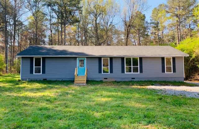 Newly remodeled 3 bedroom 2 bathroom home in Newnan! Must see! photos photos