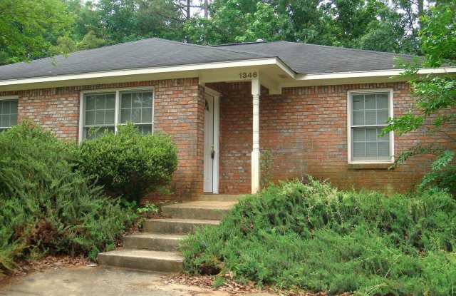 Duplex on Kent Drive - 1343 Kent Drive, Auburn, AL 36830