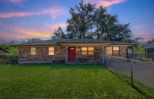 Photo of 604 Fegan Street