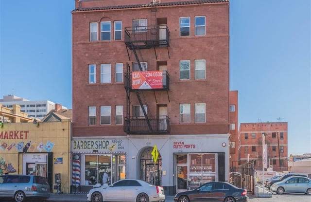 Photo of 3062 West 7th Street Unit A12