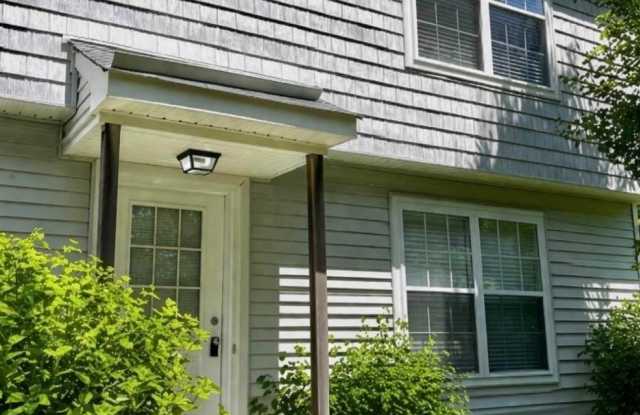 27 Oyster Bay