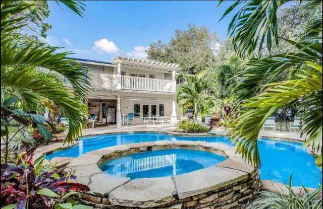 Photo of Furnished home on Palma Sola Bay with dock and pool