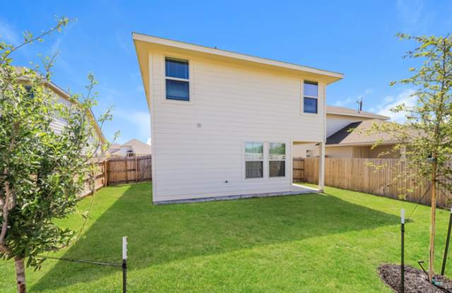 9435 Dogwood Hill