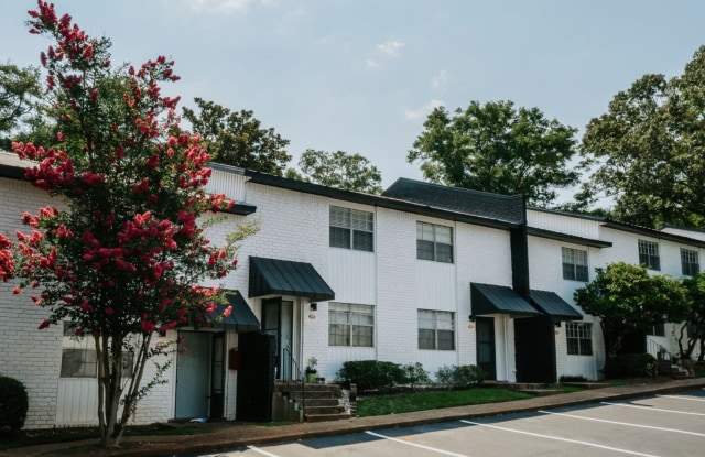 Photo of 5453 Old Shell Rd Unit E12