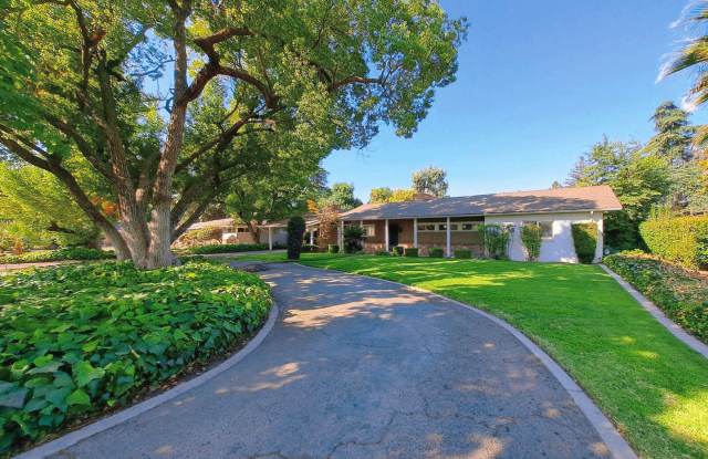 Photo of Price lowered  Limited-Time Offer: Get 50% Off Your First Month’s Rent! Beautiful Single Level Home on a Half Acre Lot in the Sunnyside Area!