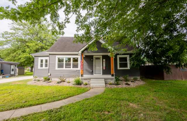 Photo of 120 College Street Road